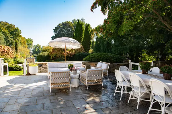 Fairfield, CT 06824,775 Sasco Hill Road