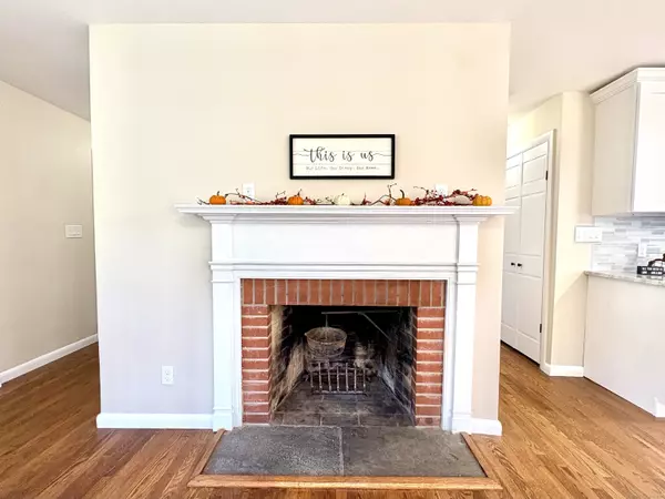 Woodbury, CT 06798,2 Judd Hill Road