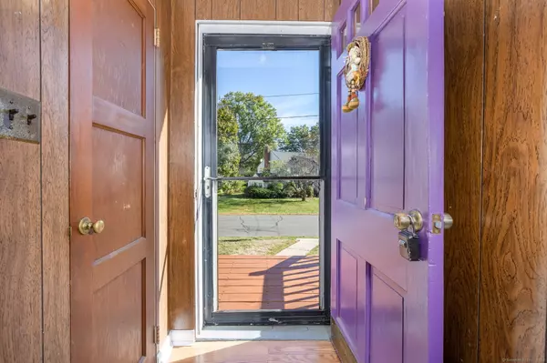 Newington, CT 06111,47 Francis Drive