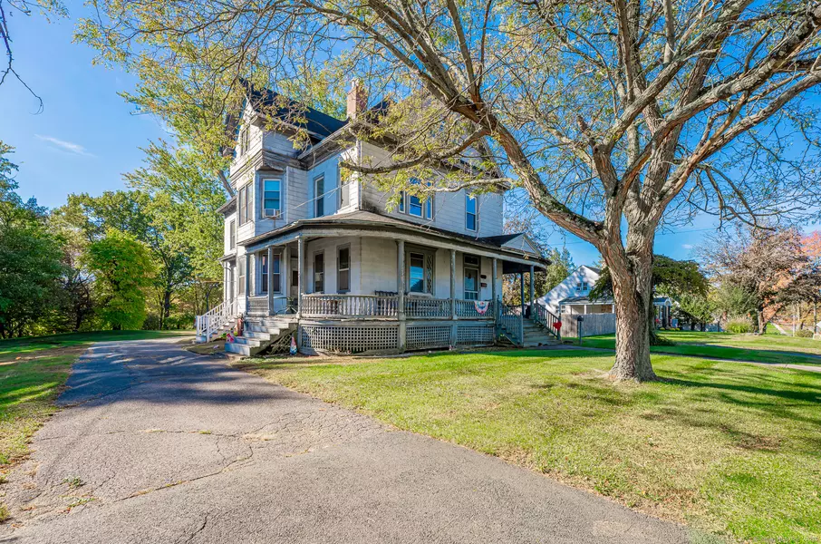 140 Spring Street, Windsor Locks, CT 06096