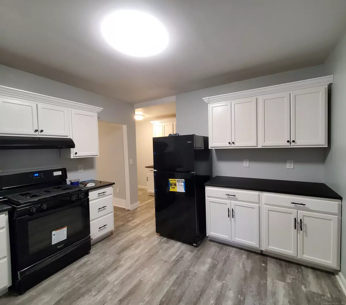 New Haven, CT 06511,402 Huntington Street