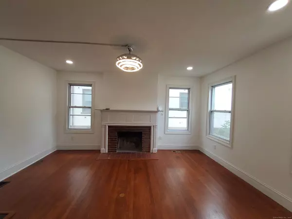 New Haven, CT 06515,347 Alden Avenue #2