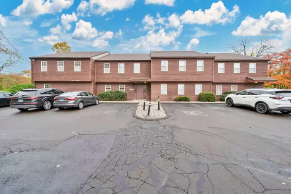 Madison, CT 06443,6 Woodland Road #3A