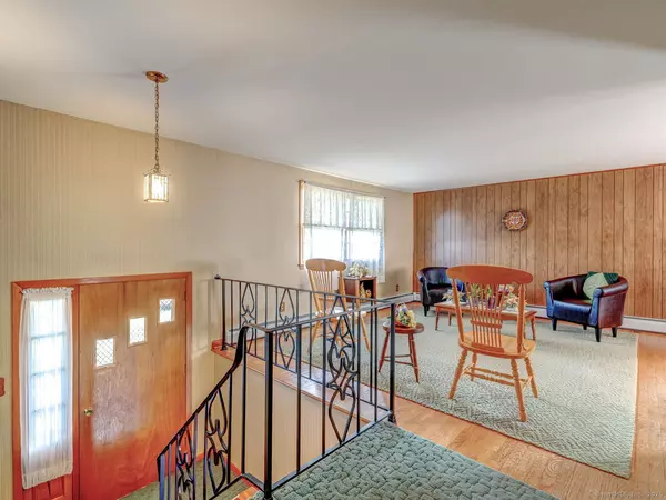 Torrington, CT 06790,33 Dawn Avenue