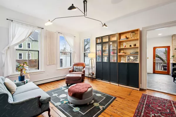 New Haven, CT 06513,43 East Pearl Street