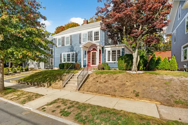 Bridgeport, CT 06604,90 Sterling Place