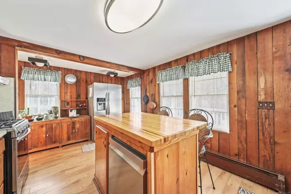 Prospect, CT 06712,20 Hydelor Avenue