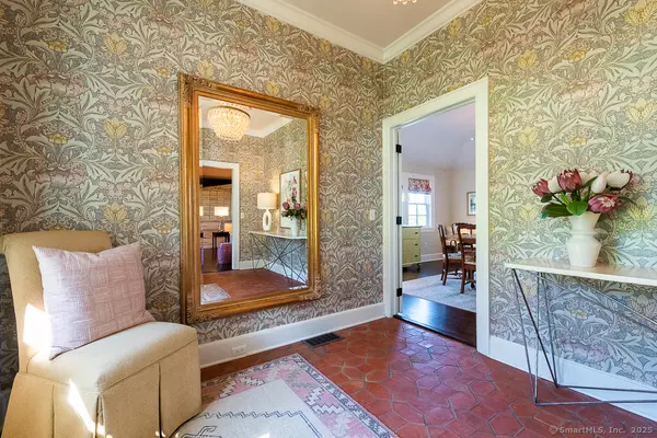 Essex, CT 06426,13 Hemlock Drive