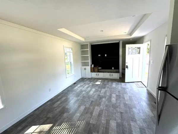 Mansfield, CT 06268,28 Barlow Drive