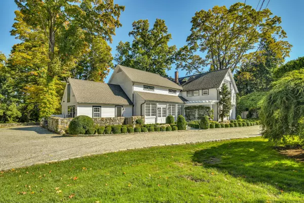 New Canaan, CT 06840,204 Parade Hill Road