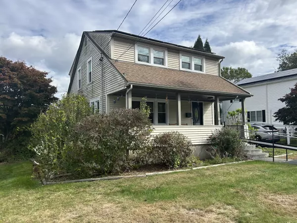 625 Vauxhall Street Extension, Waterford, CT 06385