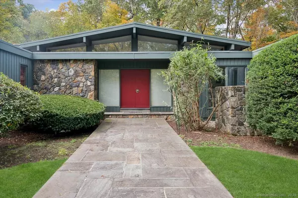 Easton, CT 06612,100 East Common Road