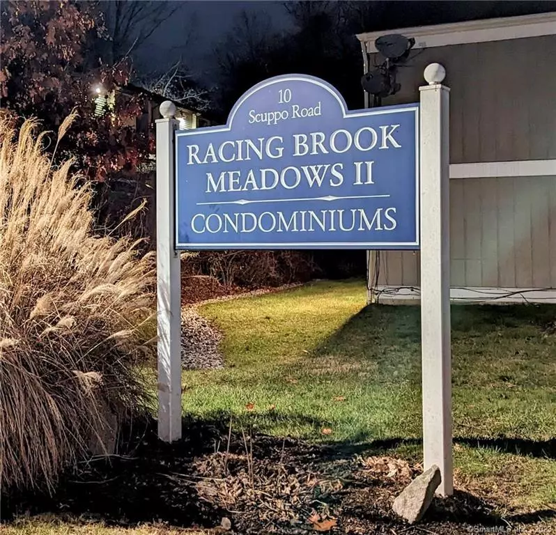 Danbury, CT 06811,10 Scuppo Road #B10