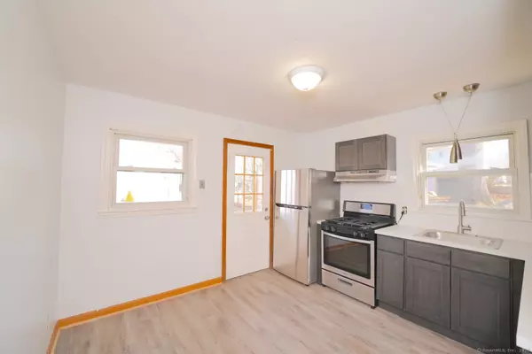 Waterbury, CT 06704,29 Myrna Avenue