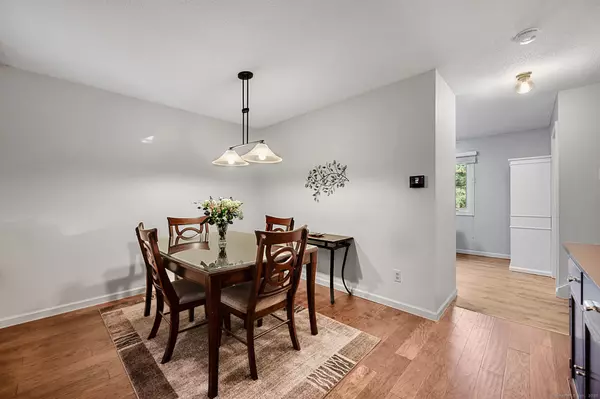 Bristol, CT 06010,489 Wolcott Street #APT 46