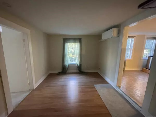 Glastonbury, CT 06033,42 Fisher Hill Road #3