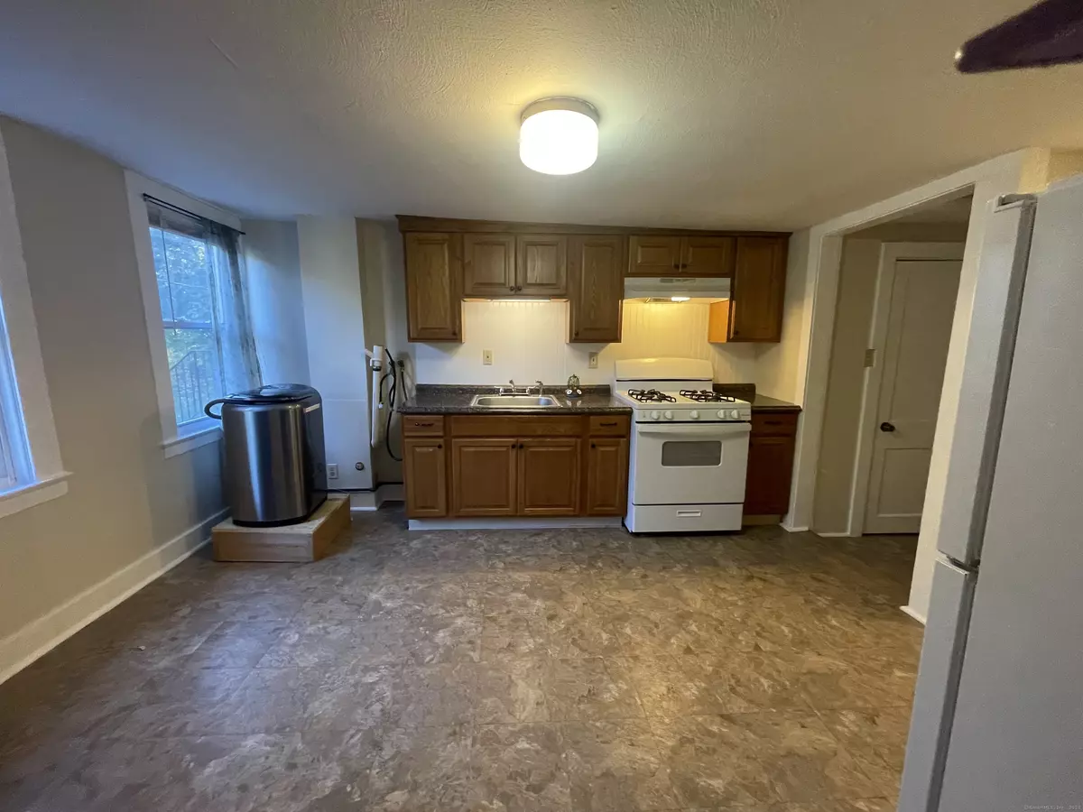 Glastonbury, CT 06033,42 Fisher Hill Road #3