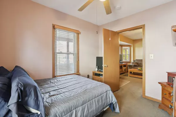 Danbury, CT 06810,14 Summit Street