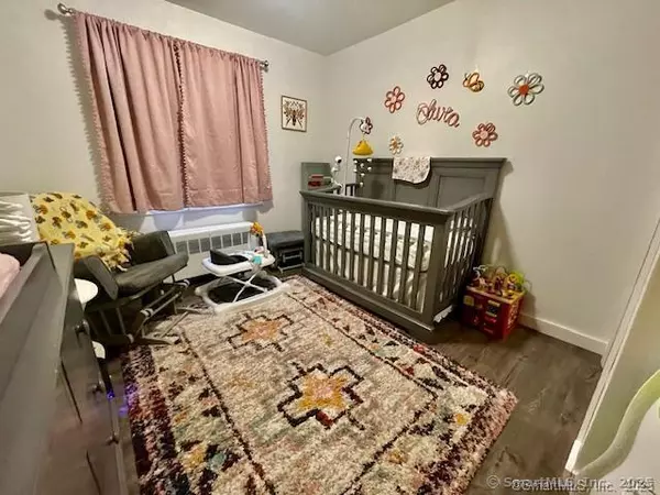 East Haddam, CT 06423,66 Haywardville Road