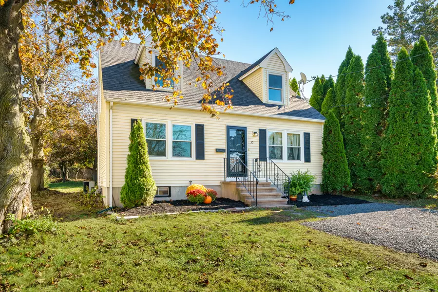 30 Denison Road, Middletown, CT 06457