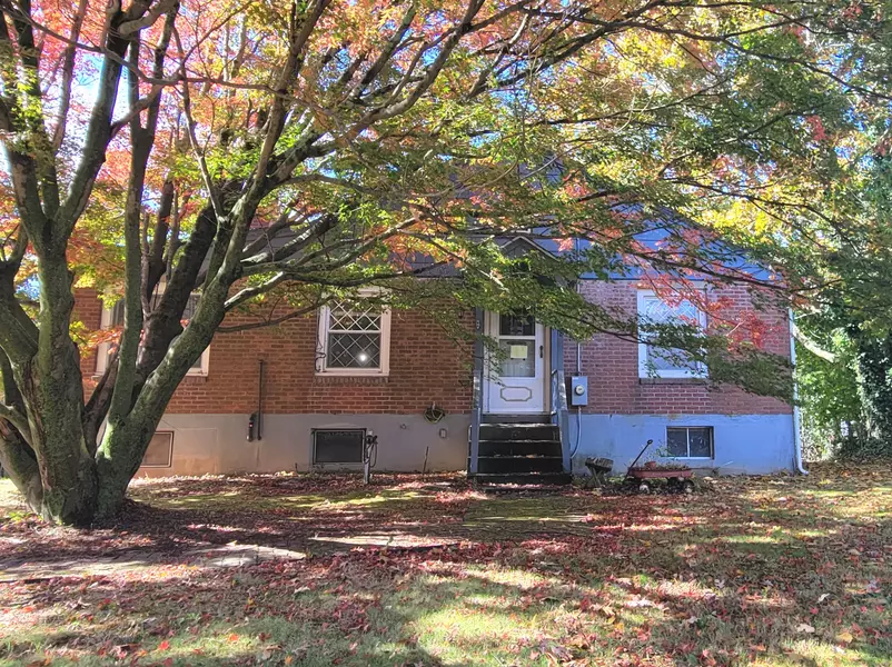 118 Bloomingdale Road, Waterford, CT 06375