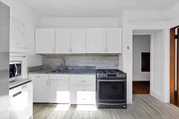 New Haven, CT 06511,590 Whitney Avenue #2