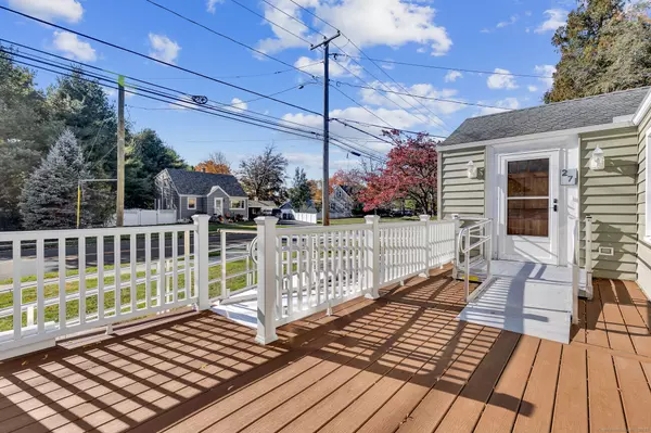 Milford, CT 06461,271 West River Street