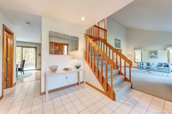 Manchester, CT 06040,76 Masters Way