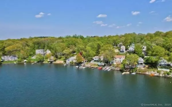 60 Wangonk Trail, East Hampton, CT 06424