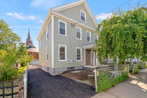 Bridgeport, CT 06608,530 Jane Street #2