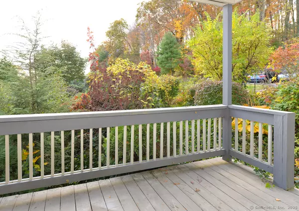 Southbury, CT 06488,44 Heritage Village #F