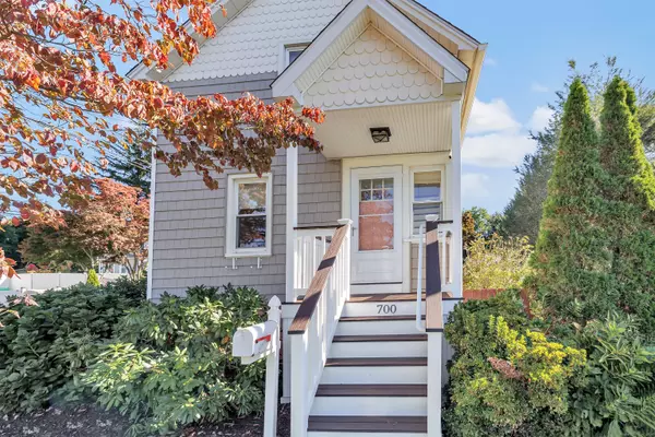 Stratford, CT 06614,700 Huntington Road