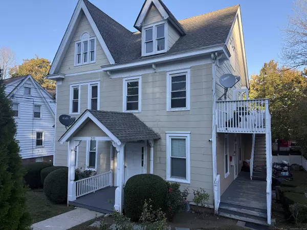 211 Knickerbocker Avenue, Stamford, CT 06907
