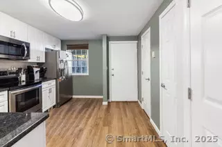 Middletown, CT 06457,162 Rising Trail Drive #162