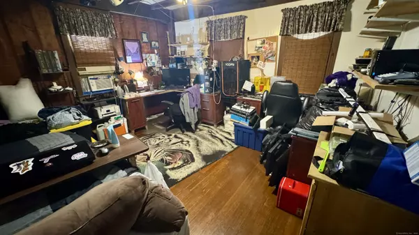 Plainfield, CT 06374,462 Norwich Road