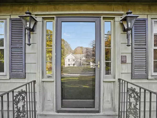 Trumbull, CT 06611,110 Sturbridge Lane