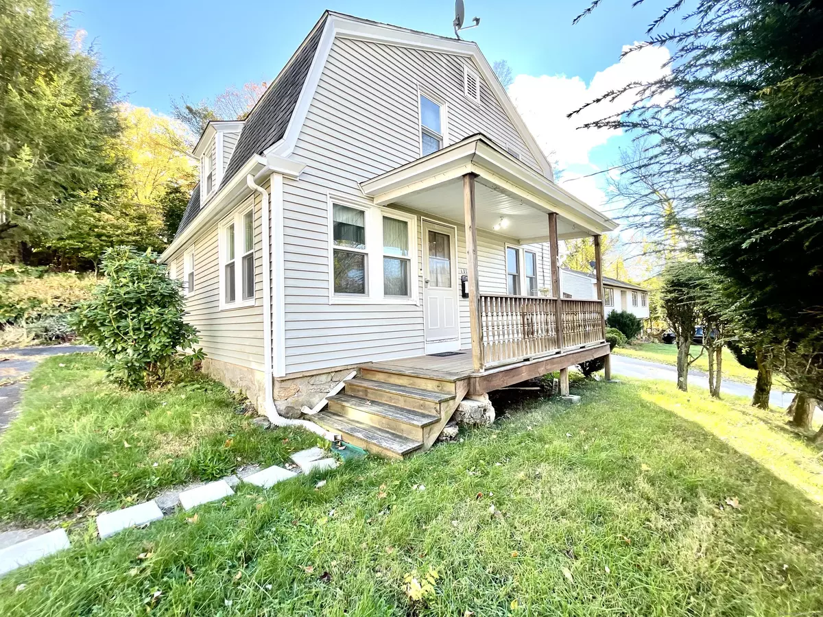 Watertown, CT 06795,131 Greenwood Street