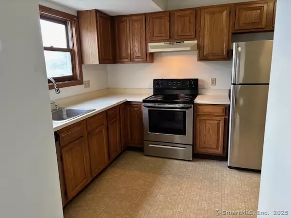 Milford, CT 06460,169 Clark Street #B