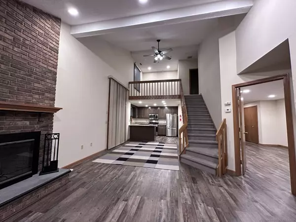 21 Ivy Lane #21, South Windsor, CT 06074