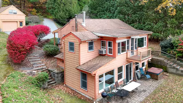 Ashford, CT 06278,77 Lakeside Drive