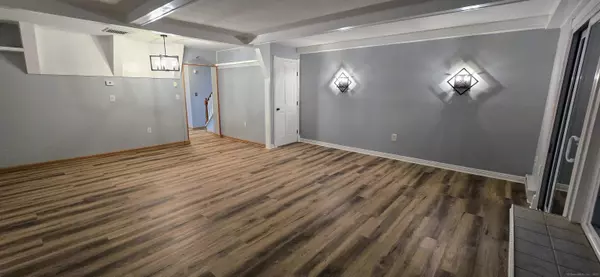 Cromwell, CT 06416,6 Juniper Hill Court #6