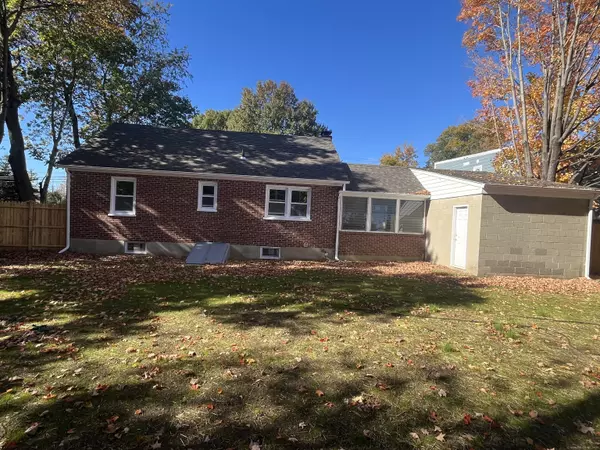 Norwalk, CT 06851,20 Pulaski Street