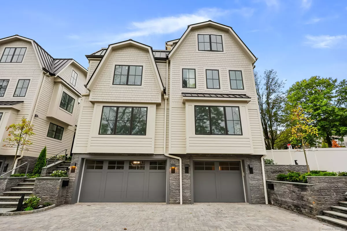 Greenwich, CT 06830,187 Field Point Road #B