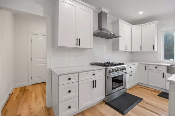 New Milford, CT 06776,58 Chestnut Land Road