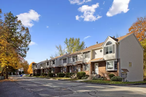 Enfield, CT 06082,5 Cranberry Hollow #5