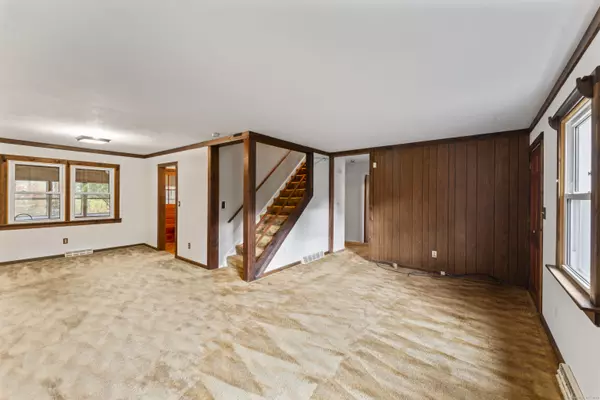 Newtown, CT 06482,16 Settlers Lane