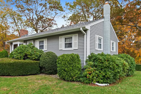 Montville, CT 06370,485 Chapel Hill Road