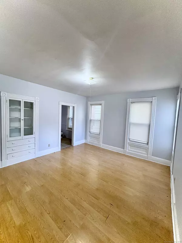 New Haven, CT 06513,57 Houston Street #Flr 1