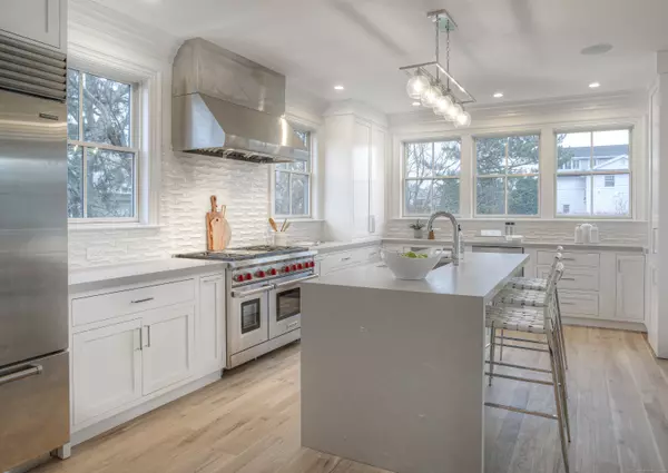 Westport, CT 06880,3 Nassau Road