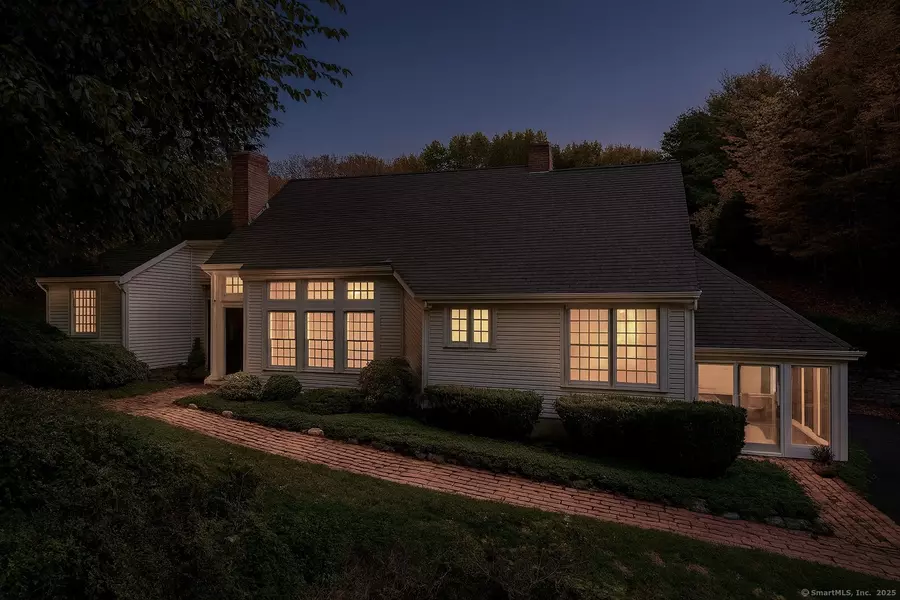 35 Poverty Hollow Road, Newtown, CT 06470